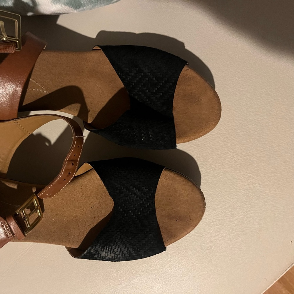 Clarks collection women’s open toes sandals